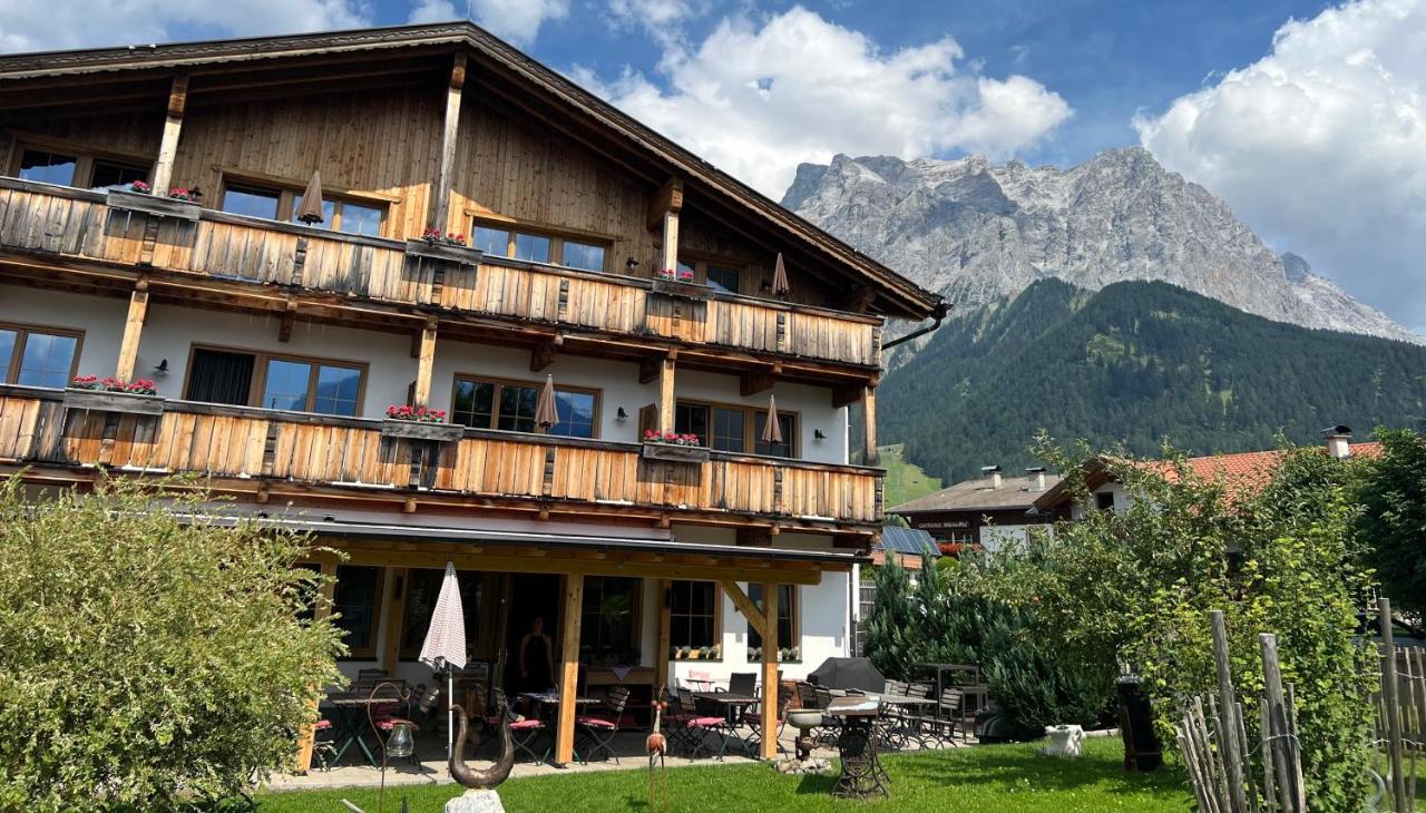 Hotel Zum Urviech -Erwachsenenhotel- (Adults Only) Ehrwald Exterior photo