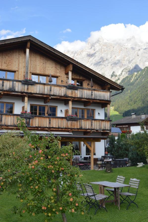 Hotel Zum Urviech -Erwachsenenhotel- (Adults Only) Ehrwald Exterior photo